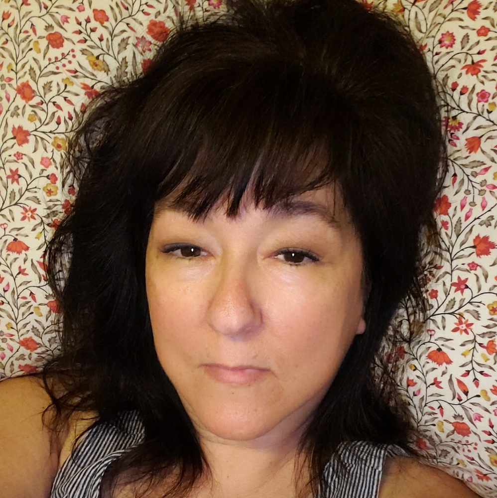 Meet your Posher, Laurie